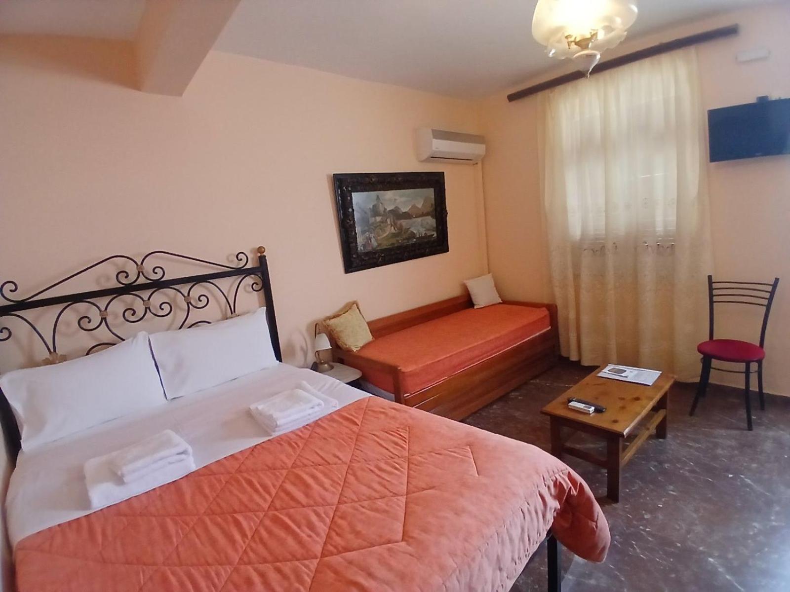 Pension Eleni Nafplio Eksteriør billede